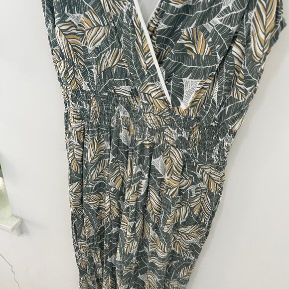 Nine West Palm Leaf Print Faux Wrap Jumpsuit Size XL - Picture 3 of 6
